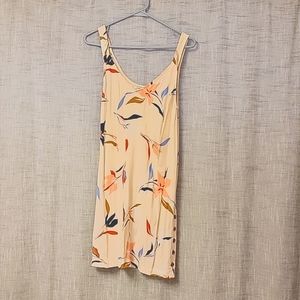 O'Neill Dress / Cover up With Side Button Detail